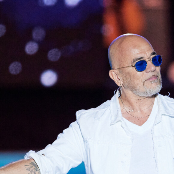Exclusif - Pascal Obispo - Enregistrement de l'émission "La fête de la Musique" à Reims, diffusée en direct le 21 juin à 21h10 sur France 2 Une soirée inédite, mise en scène et chorégraphiée par K.Ouali, avec plus de 40 artistes en live. Ils seront accompagnés par les danseurs de la troupe du Paradis Latin et de l'Ecole de danse Studio 511. Une soirée de fête rythmée par des medleys, des duos exceptionnels, les tubes du moment et les talents d'aujourd'hui et de demain. France 2, la ville de Reims et la région Grand Est, vous donne rendez-vous le 21 juin à 21h10, en direct de Reims pour la Fête de la musique ! En partenariat et en simultané sur France Bleu © Cyril Moreau-Jack Tribeca / Bestimage 