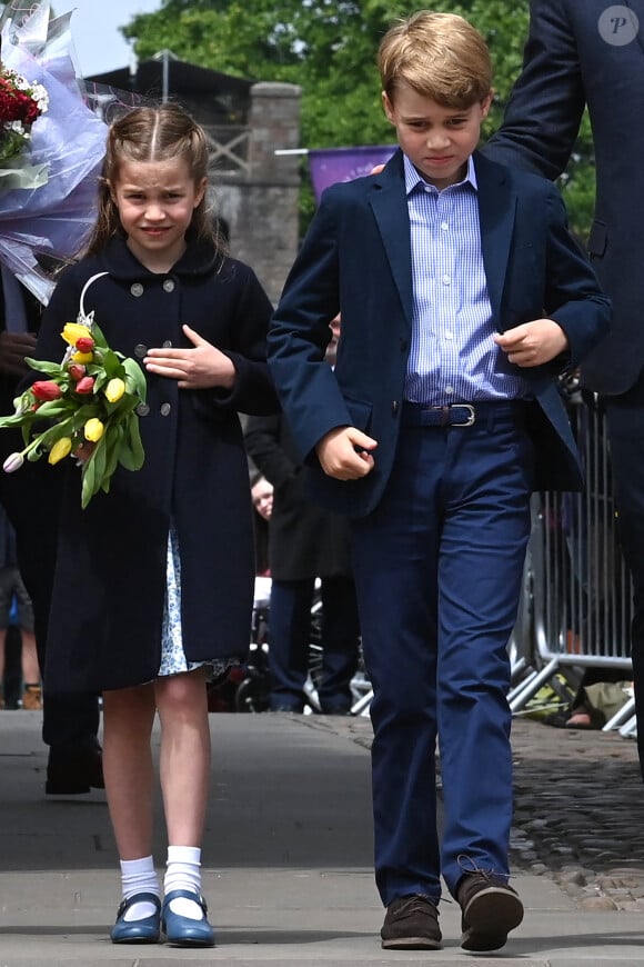 Le prince George de Cambridge et la princesse Charlotte de Cambridge en visite au château de Cardiff, Royaume Uni, le 4 juin 2022, à l'occasion du jubilé de platine de la reine d'Angleterre. 