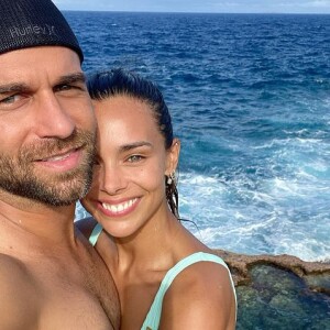 A l'époque, il se faisait poignarder sous ses yeux par un fan.
Marine Lorphelin séparée de son fiancé Christophe. instagram