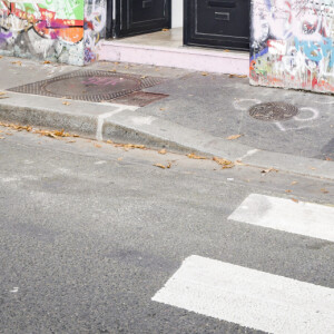 Ouverture au public de la maison de Serge Gainsbourg, rue de Verneuil à Paris, France, le 16 septembre 2023. © Jack Tribeca/Bestimage
