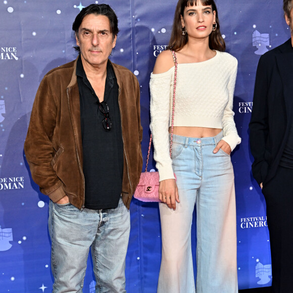 Yvan Attal et Alma Jodorowsky durant la soirée d'ouverture de la 5eme édition du festival Cinéroman au cinéma Pathé Gare du Sud à Nice, le 2 octobre 2023. C'est le film "Un coup de dés" réalisé par Yvan Attal en présence d'Alma Jodorowsky, d'Yvan Attal et Guillaume Canet qui a ouvert le Festival. © Bruno Bebert / Bestimage 