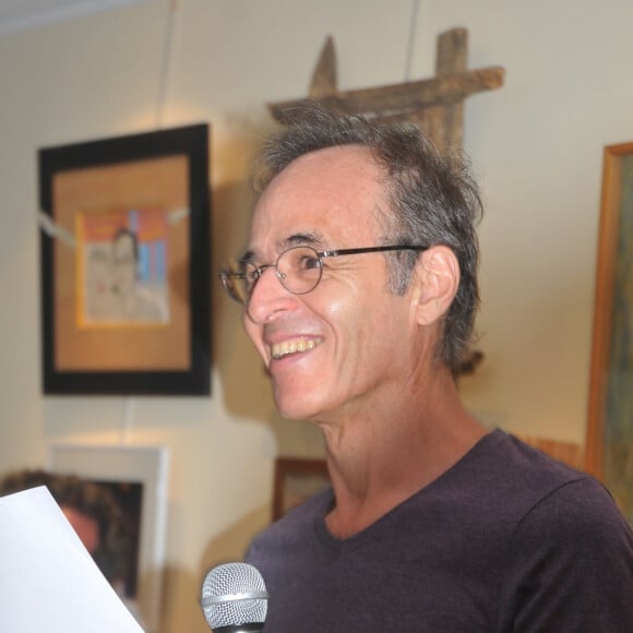 Exclusif - Jean-Jacques Goldman - Vente aux enchères à l'occasion du 20ème anniversaire du spectacle "Les Vendanges du Coeur" à Ouveillan, près de Narbonne (Aude) au profit des "Restos du Coeur" le 20 juillet 2014.