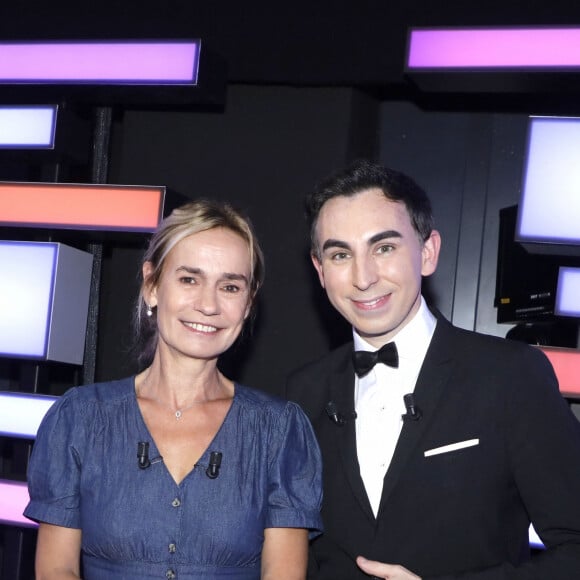 Exclusif - Sandrine Bonnaire lors de l'enregistrement de l'émission "Chez Jordan de Luxe" à Paris. Le 2 octobre 2023 © Cédric Perrin / Bestimage  Exclusive - No Web No Blog pour Belgique et Suisse 