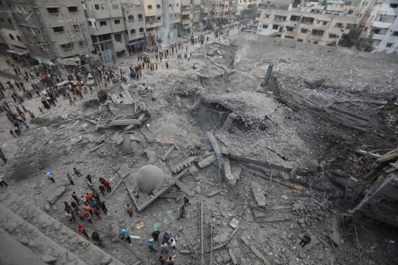 Effets des bombardements israéliens sur la ville de Gaza, en riposte à l'attaque du Hamas sur Israël. Octobre 2023. 