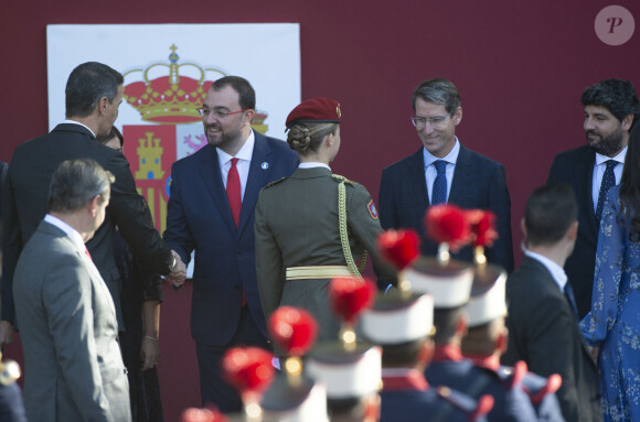 Le roi Felipe VI et la reine Letizia d'Espagne, donnent une réception au palais royal à l'occasion de la fête nationale à Madrid, le 12 octobre 2023. 