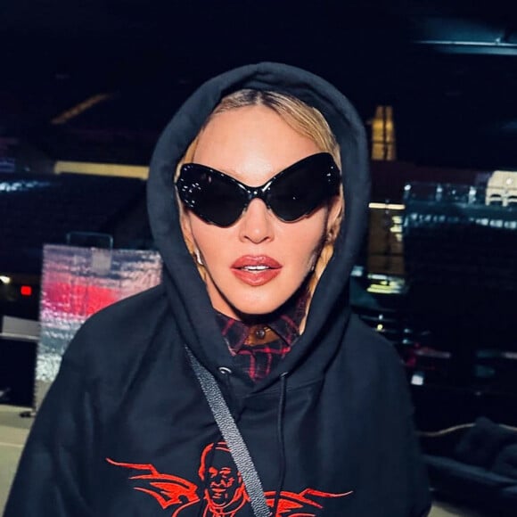 Le coup d'envoi a finalement été donné.
Madonna sur les réseaux sociaux.