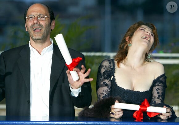Agnès Jaoui et Jean-Pierre Bacri - Prix du scénario pour leur film "Comme une image" du 57ème Festival de Cannes 2004