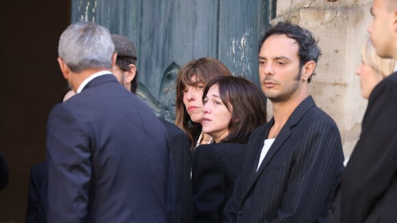 Jane Birkin : Son petit-fils Roman tombé dans la drogue comme sa maman, il raconte : "J'ai sombré..."