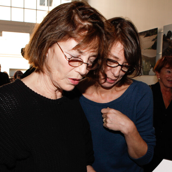 Roman de Kermadec est le petit-fils de la chanteuse.
Jane Birkin et Kate Barry à Dinard, le 5 octobre 2012.