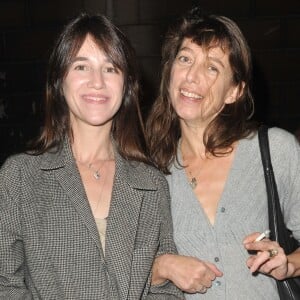 Charlotte Gainsbourg et Kate Barry - Inauguration de la galerie cinéma d'Anne Dominique Toussaint et vernissage de l'exposition "Point of View" de Kate Barry à Paris le 26 septembre 2013