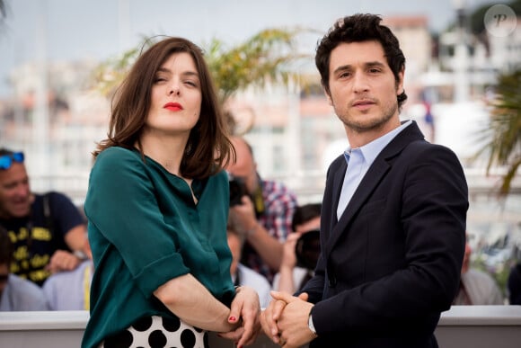 Jérémie Elkaïm et Valérie Donzelli y campent leur propre rôle, à l'image de Gabriel
Valérie Donzelli et Jérémie Elkaïm - Photocall du film "Marguerite & Julien" lors du 68ème festival international du film de Cannes. Le 19 mai 2015. 