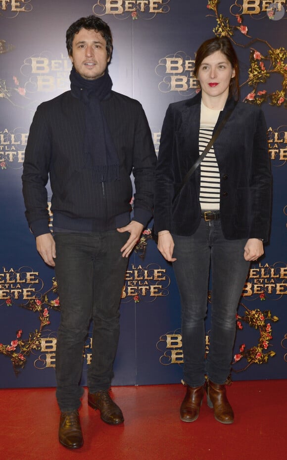 Valérie Donzelli et son compagnon Jeremie Elkaim - Première du film "La Belle et La Bête" à Paris le 9 février 2014. 