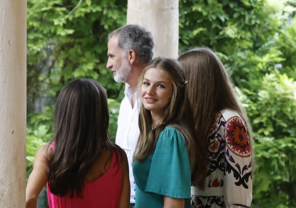 Le roi Felipe VI, la reine Letizia d'Espagne et leurs filles - Vacances à Majorque, 31 juillet 2023. © Casa del Rey