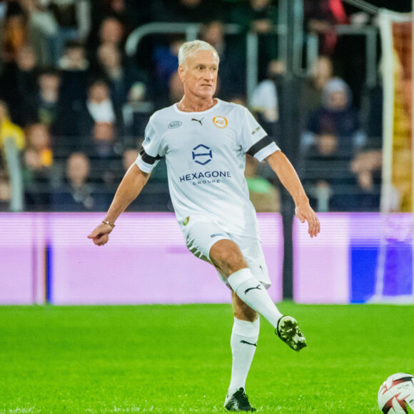 Didier Deschamps - Match caritatif entre les anciens du RC Lens et la Team Légendes (4 - 3), au profit de l'association "Un sourire, un espoir pour la vie", à Lens, le 31 octobre 2023. Des influenceurs et créateurs de contenu entre autres ont également participé à cette rencontre. © Baptiste Autissier / Panoramic / Bestimage