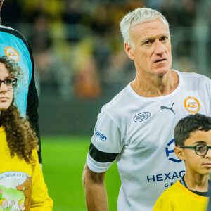 Didier Deschamps - Match caritatif entre les anciens du RC Lens et la Team Légendes (4 - 3), au profit de l'association "Un sourire, un espoir pour la vie", à Lens, le 31 octobre 2023. Des influenceurs et créateurs de contenu entre autres ont également participé à cette rencontre. © Baptiste Autissier / Panoramic / Bestimage