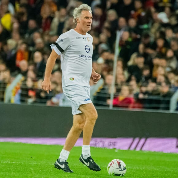 Laurent Blanc - Match caritatif entre les anciens du RC Lens et la Team Légendes (4 - 3), au profit de l'association "Un sourire, un espoir pour la vie", à Lens, le 31 octobre 2023. Des influenceurs et créateurs de contenu entre autres ont également participé à cette rencontre. © Baptiste Autissier / Panoramic / Bestimage