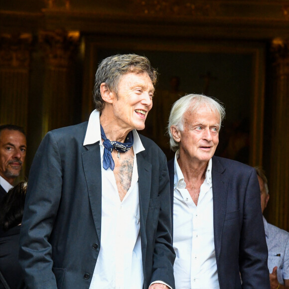 Légitimement, le couple aurait aimé participer à une célèbre émission de télévision ensemble.
Dave et son compagnon Patrick Loiseau - Mariage d'Hugues Aufray et de Murielle Mégevand à l'église Saint-Vigor de Marly-Le Roy, France, le 2 septembre 2023. 