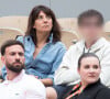 "Je n'ai pas envie qu'on m'insulte sur ma tombe, si c'est des messages Twitter, merci !", a réagi Estelle Denis 
 
Estelle Denis et son fils Merlin Domenech - People des les tribunes des Internationaux de France de Tennis de Roland Garros 2022 - Jour 1. à Paris le 22 mai 2022.
