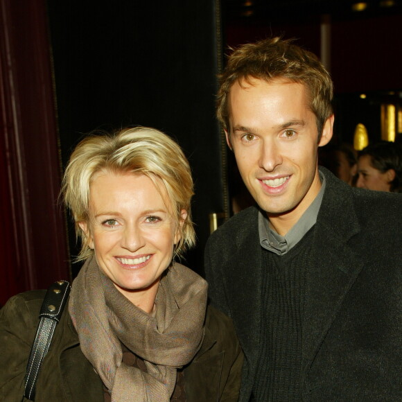 Sophie Davant et Damien Thévenot lors de la générale de la pièce ''Café Chinois'' au théâtre de la Gaïté Montparnasse à Paris, le 20 octobre 2003. © Frédéric Piau/Bestimage