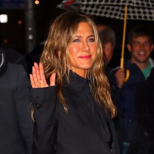 Jennifer Aniston arrive à la première de la série 'The Morning Show' au Paley Center for Media à New York, le 29 octobre 2019.