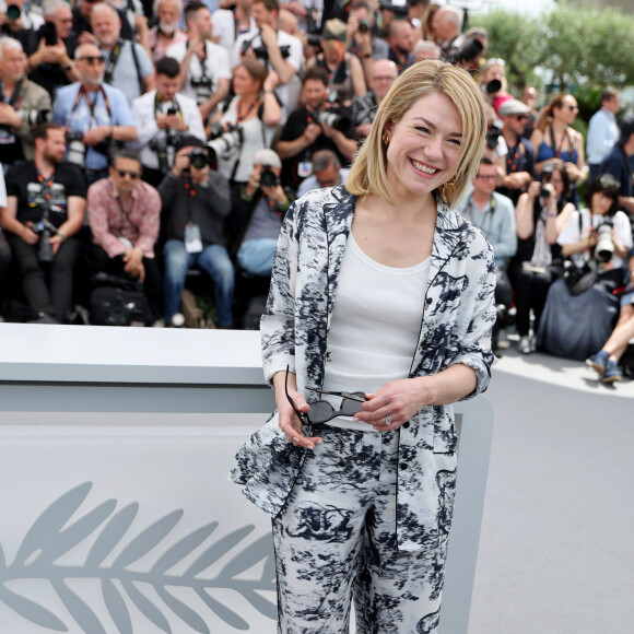 Emilie Dequenne au photocall du jury "Un Certain Regard" lors du 76ème Festival International du Film de Cannes, le 17 mai 2023. © Dominique Jacovides/Cyril Moreau/Bestimage 