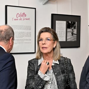 Le prince Albert II de Monaco, la princesse Caroline de Hanovre et sa fille Charlotte Casiraghi ont assisté à la conférence d'Antoine Compagnon de l'Académie française, "Colette : écrivain par hasard" au Théâtre des Variétés à Monaco dans le cadre du cent-cinquantenaire de la naissance de Colette, le 6 novembre 2023. © Bruno Bebert / Bestimage 