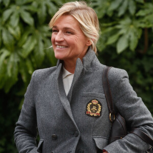 Anne-Elisabeth Lemoine - Arrivées à l'enregistrement de l'émission "Vivement Dimanche", présentée par M.Drucker et diffusée sur France 3 le 19 novembre, au Studio Gabriel à Paris. Le 31 octobre 2023 © Christophe Clovis / Bestimage