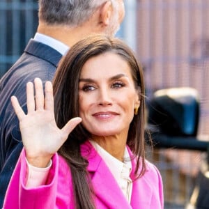 Le roi et la reine Letizia d'Espagne avec le prince et la princesse de Danemark lors d'une table ronde sur la vie urbaine durable au Centre danois d'architecture de Copenhague, Danemark, le 8 novembre 2023, le dernier jour de la visite d'État de 3 jours du couple royal espagnole au Danemark. 