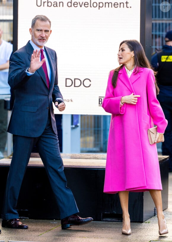 Le roi Felipe VI et la reine Letizia d'Espagne avec le prince et la princesse de Danemark lors d'une table ronde sur la vie urbaine durable au Centre danois d'architecture de Copenhague, Danemark, le 8 novembre 2023, le dernier jour de la visite d'État de 3 jours du couple royal espagnole au Danemark. 