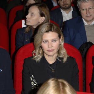  Olena Zelenska (Première dame de l'Ukraine) est à Paris pour sa fondation humanitaire, alors que son pays est en proie aux attaques de la Russie
Bernard-Henri Lévy (BHL), Olena Zelenska (Première dame de l'Ukraine) - Avant-première du documentaire "L'Ukraine au Coeur" au cinéma le Balzac à Paris le 8 novembre 2023. © Marc Ausset-Lacroix/Bestimage