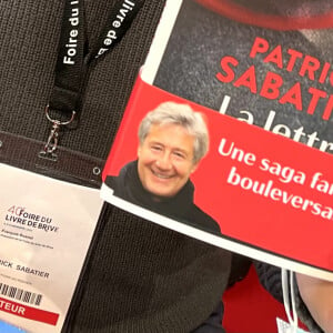 Patrick Sabatier lors de la 40ème Foire du Livre de Brive à Brive-la-Gaillarde, France, le 5 novembre 2022. © Fabien Faure/Bestimage 