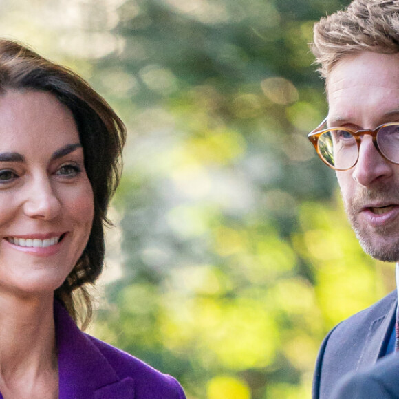 Catherine (Kate) Middleton, princesse de Galles arrive au Design Museum pour co-organiser l'événement avec le Centre de la Fondation Royale pour la petite enfance à Londres le 15 novembre 2023. 