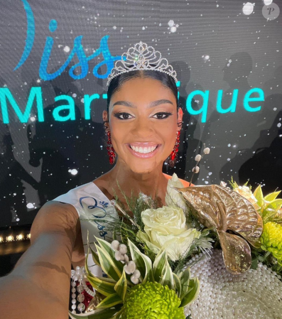Lors de son portrait officiel, Chléo s'est décrite comme une personne "pétillante, épanouie et généreuse".
Chléo Modestine est la nouvelle Miss Martinique 2023