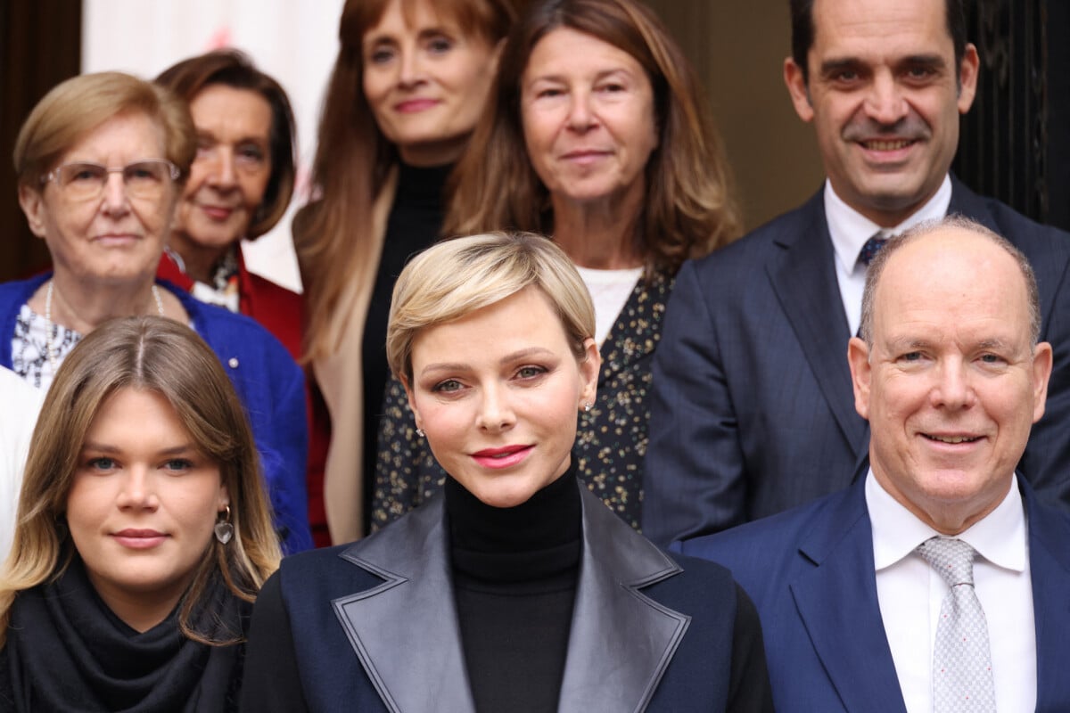 Sitemapcdatahttpsshopinf Inetcomcharlene De Monaco Visage