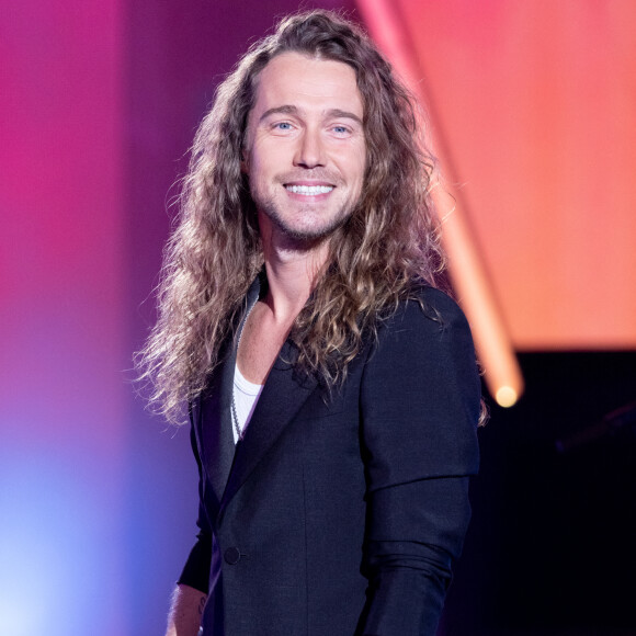 On ne le présente plus !
Exclusif - Julien Doré - Enregistrement de l'émission "La grande soirée du 31" à Chantilly" au Château de Chantilly  sur France 2. © Tiziano da Silva-Cyril Moreau / Bestimage