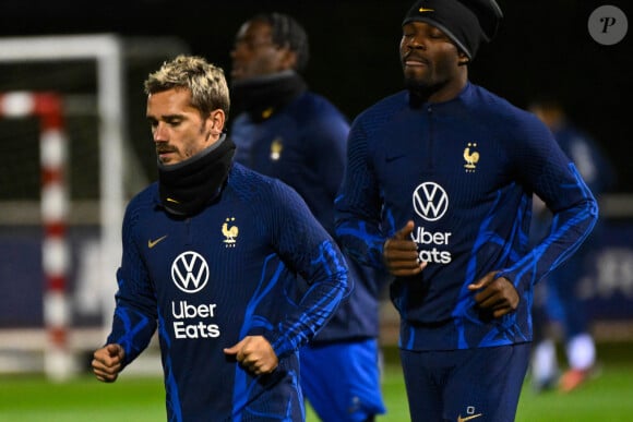 Antoine Griezmann (France) - L'équipe de France en entrainement au Centre National du Football (CNF) de Clairefontaine-en-Yvelines, France, le 14 novembre 2023, dans le cadre de la préparation de l'équipe pour les prochains matchs de qualification du tournoi de football de l'UEFA Euro 2024. © Federico Pestellini/Panoramic/Bestimage