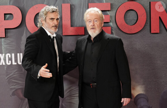 La sortie du film "Napoléon" de Ridley Scott avec Joaquin Phoenix est l'événement ciné du mois
Ridley Scott et Joaquin Phoenix - Première de Napoléon à Madrid le 20 novembre 2023