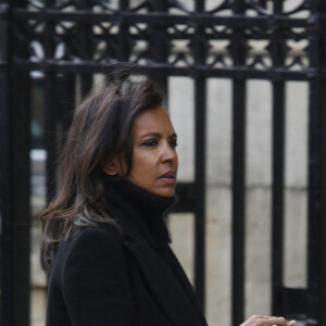 Karine Le Marchand - Sorties des obsèques de Jean-Pierre Pernaut en la Basilique Sainte-Clotilde à Paris le 9 mars 2022. ©Denis Guignebourg/BestImage