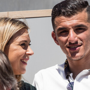 Marion Bartoli et Yahya Boumediene sont mariés depuis 2019.
Marion Bartoli et son nouveau compagnon le joueur de football belge Yahya Boumediene dans les tribunes lors des internationaux de tennis de Roland Garros à Paris, France, le 2 juin 2019. © Jacovides-Moreau/Bestimage 