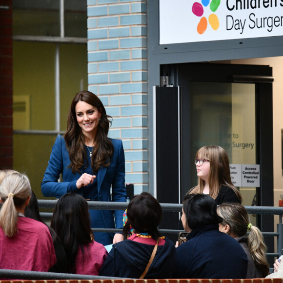 Catherine (Kate) Middleton, princesse de Galles, inaugure la nouvelle unité de chirurgie de jour pour enfants "Evelina" à l'hôpital Guy's et St Thomas de Londres, Royaume Uni, le 5 décembre 2023. 