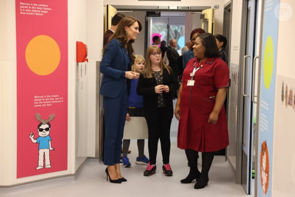 Catherine (Kate) Middleton, princesse de Galles, inaugure la nouvelle unité de chirurgie de jour pour enfants "Evelina" à l'hôpital Guy's et St Thomas de Londres, Royaume Uni, le 5 décembre 2023. 