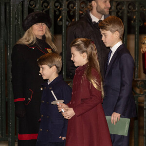 Le prince Louis de Galles, la princesse Charlotte de Galles, le prince George de Galles  - Traditionnel concert de Noël "Together At Christmas" en l'abbaye de Westminster à Londres. Le 8 décembre 2023.