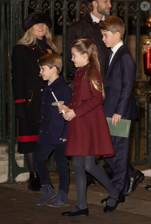 Le prince Louis de Galles, la princesse Charlotte de Galles, le prince George de Galles  - Traditionnel concert de Noël "Together At Christmas" en l'abbaye de Westminster à Londres. Le 8 décembre 2023.