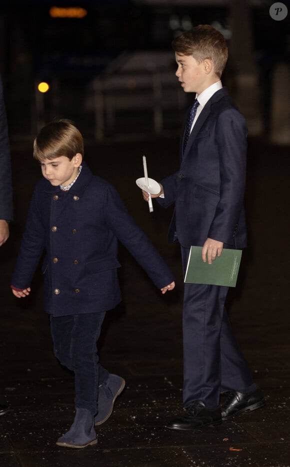 Le prince Louis de Galles, le prince George de Galles - Traditionnel concert de Noël "Together At Christmas" en l'abbaye de Westminster à Londres. Le 8 décembre 2023.