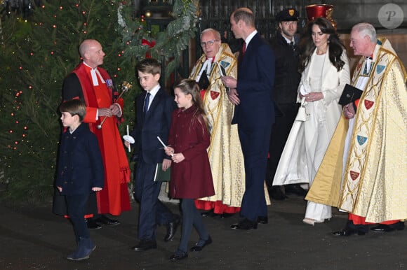 Sa petite soeur, la princesse Charlotte, en a 8 et le prince Louis en a 5.
Le prince William, Kate Middleton, le prince George, la princesse Charlotte et le prince Louis de Galles - Traditionnel concert de Noël "Together At Christmas" en l'abbaye de Westminster à Londres. Le 8 décembre 2023.