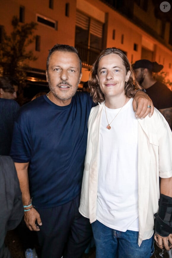 Jean Roch, Pierre Sarkozy - Les people font la fête à la Gioia à Saint-Tropez. Eté 2020. © Arthur Wilhelm via Bestimage 