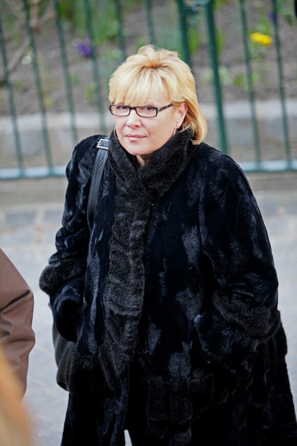Marie Myriam lors des obsèques de Patrick Topaloff le 11 mars 2010 à Paris en l'église orthodoxe de la rue Daru