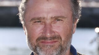 "Arrêter d'avoir peur" : Alexandre Brasseur "romantique" et amoureux d'Isabelle, rares confidences sur leur jolie histoire
