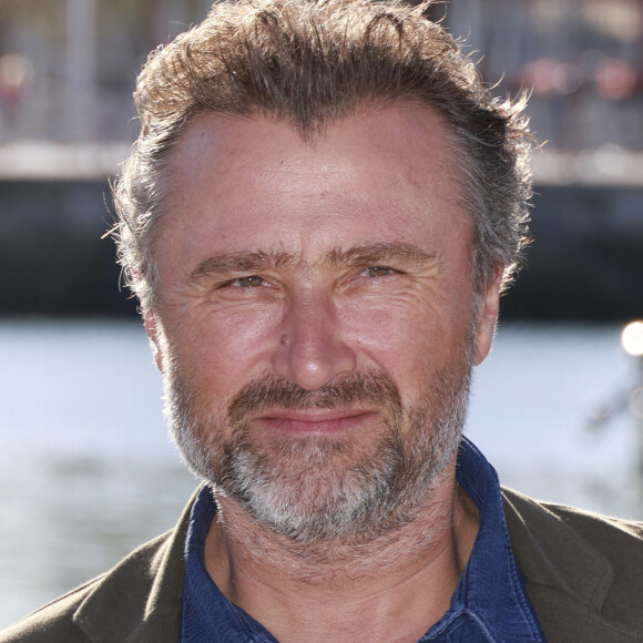 Alexandre Brasseur a évoqué sa compagne dans une interview.
Alexandre Brasseur DEMAIN NOUS APPARTIENT Le festival de fiction TV de La Rochelle. © Christophe Aubert via Bestimage