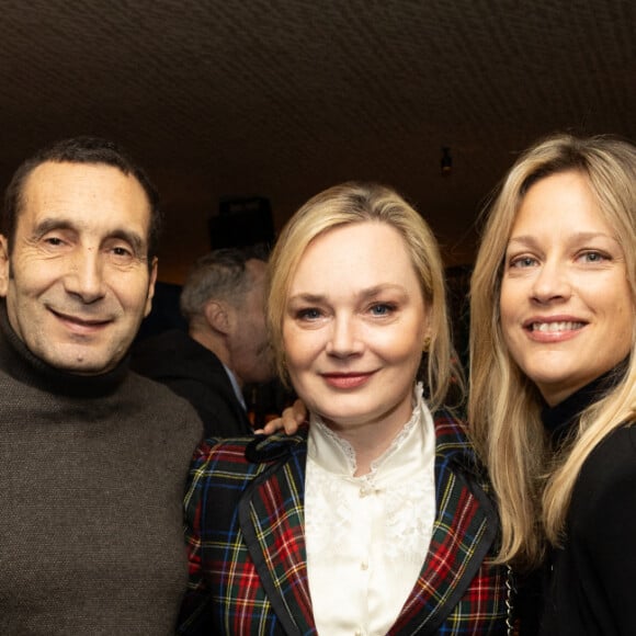 Zinedine Soualem, Julie Judd, Caroline Faindt - Lancement du nouveau numéro du magazine Cerise au restaurant Coya à Paris le 18 décembre 2023. © Jeremy Melloul / Bestimage